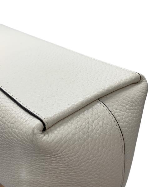 COACH（コーチ）COACH (コーチ) ショルダーバッグ アイボリーの古着・服飾アイテム