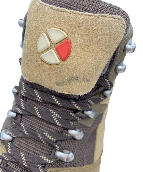 CARAVAN（キャラバン）CARAVAN (キャラバン) トレッキングブーツ ブラウン サイズ:26.5の古着・服飾アイテム