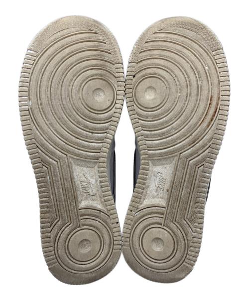 NIKE（ナイキ）NIKE (ナイキ) ローカットスニーカー メタリックプラチナム×メタリックゴールド サイズ:22.5の古着・服飾アイテム