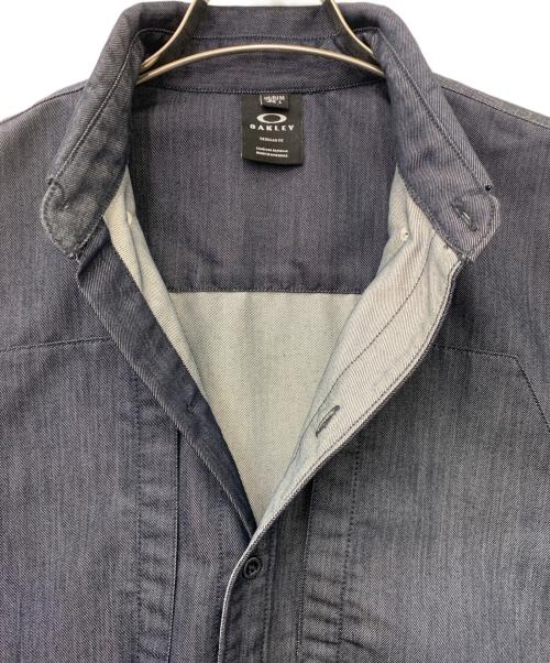 OAKLEY（オークリー）OAKLEY (オークリー) 半袖シャツ インディゴ サイズ:Lの古着・服飾アイテム