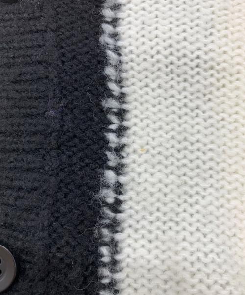 CarHartt（カーハート）CarHartt (カーハート) MANFORD CARDIGAN ホワイト×ブラック サイズ:Mの古着・服飾アイテム