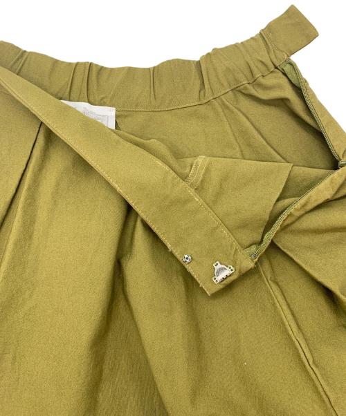 BEARDSLEY（ビアズリー）BEARDSLEY (ビアズリー) ランダムタックスカート グリーン サイズ:Fの古着・服飾アイテム