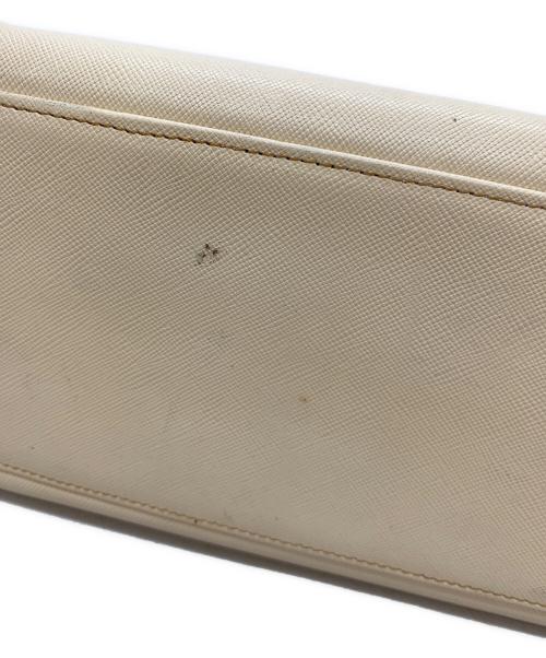 VALENTINO GARAVANI（ヴァレンティノ・ガラヴァーニ）VALENTINO GARAVANI (ヴァレンティノ・ガラヴァーニ) 2WAYバッグ ホワイトの古着・服飾アイテム