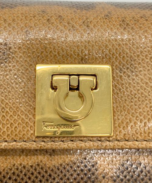 Salvatore Ferragamo（サルヴァトーレ フェラガモ）Salvatore Ferragamo (サルヴァトーレ フェラガモ) ガンチーニ ミニチェーンショルダーバッグ ブラウンの古着・服飾アイテム