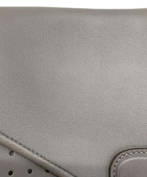 LONGCHAMP（ロンシャン）LONGCHAMP (ロンシャン) レザーショルダーバッグ グレーの古着・服飾アイテム