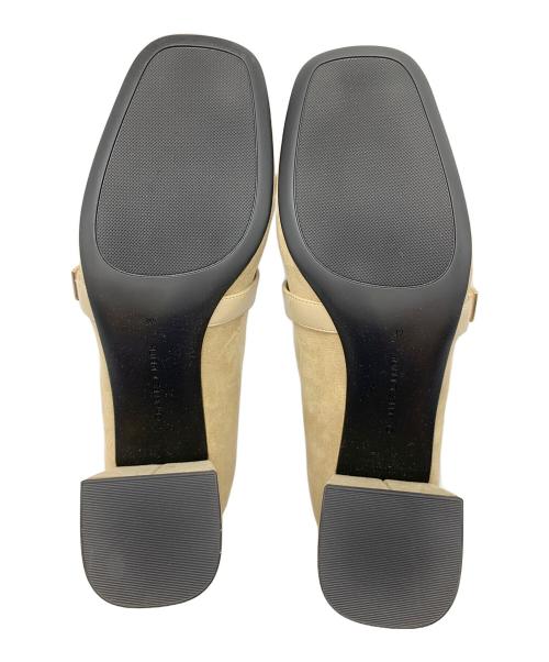 CHARLES & KEITH（チャールズアンドキース）CHARLES & KEITH (チャールズアンドキース) メタリックバックルメリージェーンパンプス ベージュ サイズ:39の古着・服飾アイテム