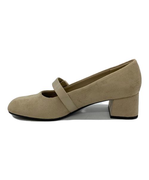 CHARLES & KEITH（チャールズアンドキース）CHARLES & KEITH (チャールズアンドキース) メタリックバックルメリージェーンパンプス ベージュ サイズ:39の古着・服飾アイテム