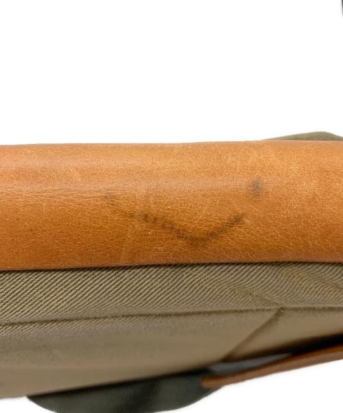 PORTER（ポーター）PORTER (ポーター) スリングバッグ カーキ×ブラウンの古着・服飾アイテム