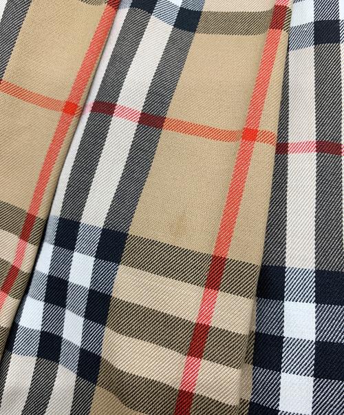 Burberry's（バーバリー）Burberry's (バーバリー) 総柄スカート ベージュ サイズ:11AB2の古着・服飾アイテム