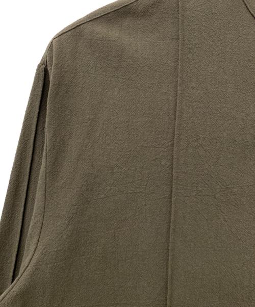 STYLE MIXER（スタイルミキサー）STYLE MIXER (スタイルミキサー) バンドカラーシームデザインシャツ カーキ サイズ:Mの古着・服飾アイテム