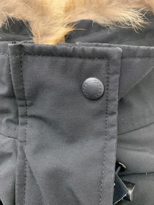 CANADA GOOSE（カナダグース）CANADA GOOSE (カナダグース) MACKENZIE PARKA ブラック サイズ:Mの古着・服飾アイテム