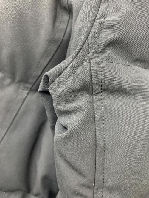 CANADA GOOSE（カナダグース）CANADA GOOSE (カナダグース) MACKENZIE PARKA ブラック サイズ:Mの古着・服飾アイテム