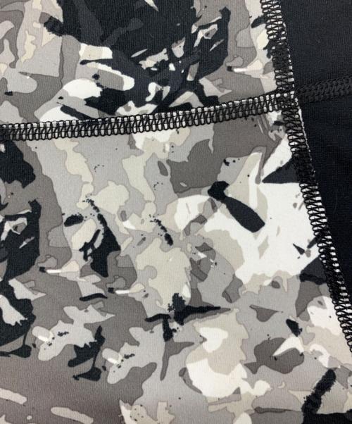 UNDER ARMOUR（アンダーアーマー）UNDER ARMOUR (アンダーアーマー) レギンスパンツ グレー×ブラック サイズ:LGの古着・服飾アイテム