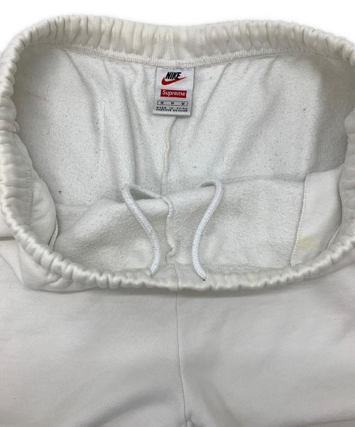 NIKE（ナイキ）NIKE (ナイキ) SUPREME (シュプリーム) スウェットハーフパンツ ホワイト サイズ:Mの古着・服飾アイテム