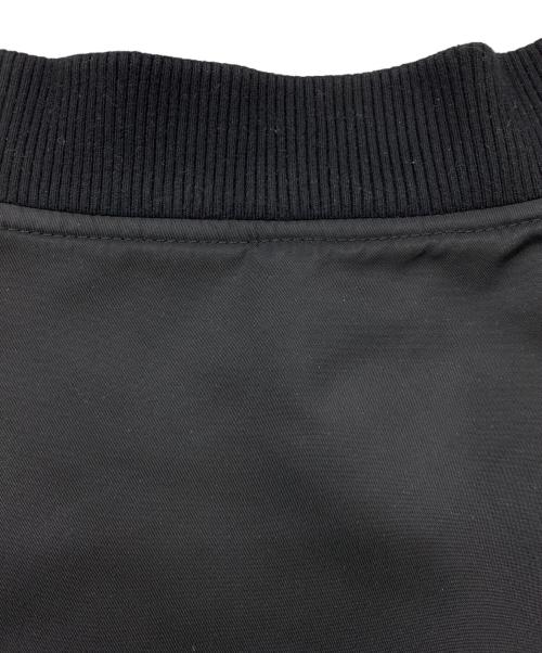 VALENTINO（ヴァレンティノ）VALENTINO (ヴァレンティノ) ロックスタッズアンタイトルドボンバージャケット ブラック サイズ:50の古着・服飾アイテム