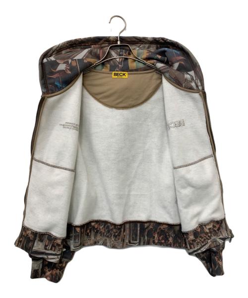 BECK AND CALL（ベックアンドコール）BECK AND CALL (ベックアンドコール) Full graphic double zip hoodie グレー サイズ:Mの古着・服飾アイテム