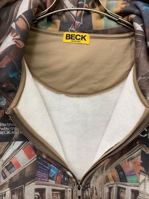 BECK AND CALL（ベックアンドコール）BECK AND CALL (ベックアンドコール) Full graphic double zip hoodie グレー サイズ:Mの古着・服飾アイテム
