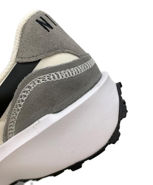 NIKE（ナイキ）NIKE (ナイキ) ワッフル ナビ ホワイト×グレー サイズ:24の古着・服飾アイテム