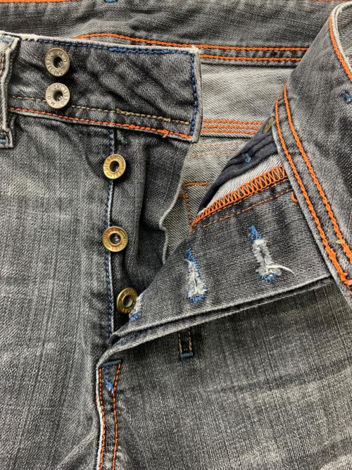 DIESEL（ディーゼル）DIESEL (ディーゼル) デニムパンツ グレー サイズ:27の古着・服飾アイテム