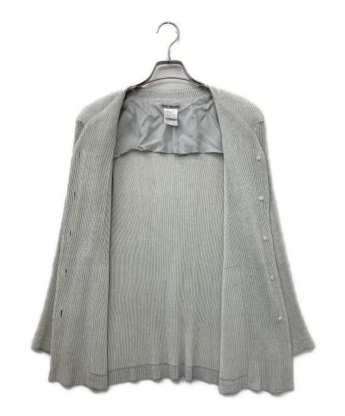 ISSEY MIYAKE（イッセイミヤケ）ISSEY MIYAKE (イッセイミヤケ) プリーツカーディガン グレー サイズ:Mの古着・服飾アイテム