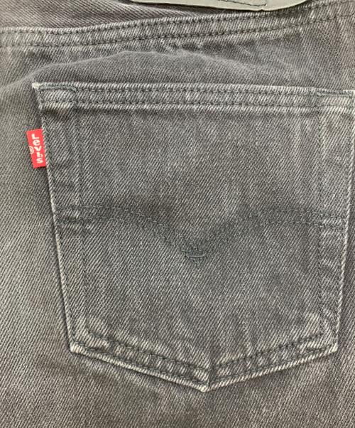LEVI'S（リーバイス）LEVI'S (リーバイス) デニムパンツ ブラック サイズ:78.5cm (W31)の古着・服飾アイテム