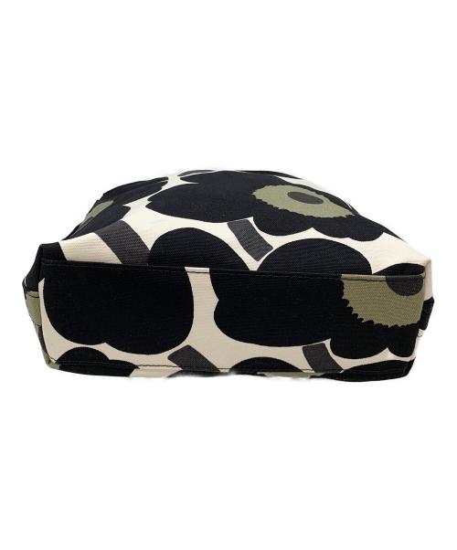 marimekko（マリメッコ）marimekko (マリメッコ) ショルダーバッグ ブラック×ホワイトの古着・服飾アイテム