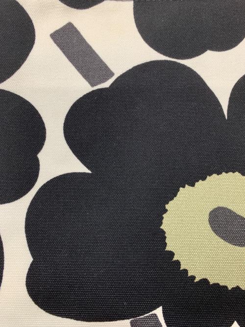marimekko（マリメッコ）marimekko (マリメッコ) ショルダーバッグ ブラック×ホワイトの古着・服飾アイテム