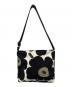 marimekko (マリメッコ) ショルダーバッグ ブラック×ホワイト：8000円