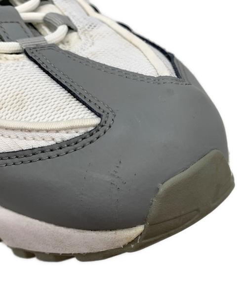 NIKE（ナイキ）NIKE (ナイキ) AIR MAX95 ホワイト×グレー サイズ:27.5の古着・服飾アイテム