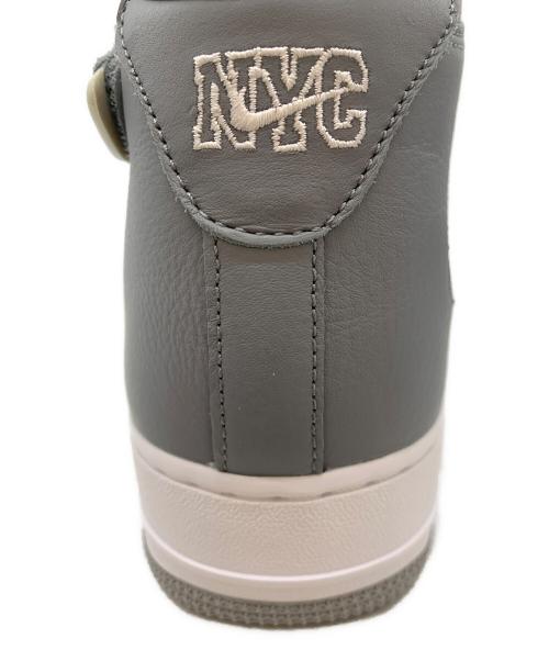 NIKE（ナイキ）NIKE (ナイキ) AIR FORCE 1 MID QS グレー サイズ:28.5の古着・服飾アイテム