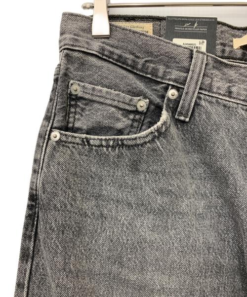 LEVI'S（リーバイス）LEVI'S (リーバイス) BAGGY DAD グレー サイズ:W28×L30 未使用品の古着・服飾アイテム