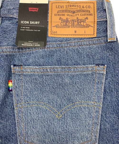 LEVI'S PReMIUM（リーバイス プレミアム）LEVI'S PReMIUM (リーバイス プレミアム) ICON LONG SKIRT GIDDY UP ブルー サイズ:S 未使用品の古着・服飾アイテム
