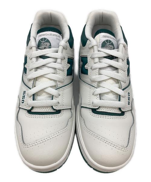 NEW BALANCE（ニューバランス）NEW BALANCE (ニューバランス) ローカットスニーカー ホワイト×グリーン サイズ:25の古着・服飾アイテム