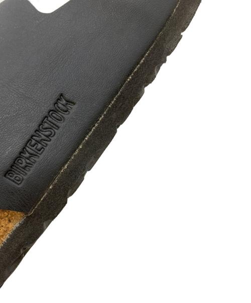 BIRKENSTOCK（ビルケンシュトック）BIRKENSTOCK (ビルケンシュトック) サンダル ブラック×ナチュラル サイズ:24の古着・服飾アイテム