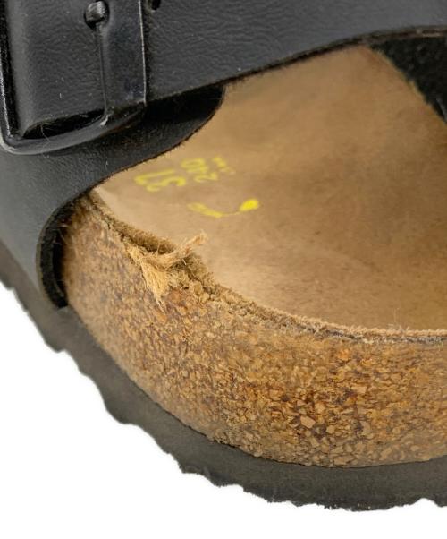 BIRKENSTOCK（ビルケンシュトック）BIRKENSTOCK (ビルケンシュトック) サンダル ブラック×ナチュラル サイズ:24の古着・服飾アイテム