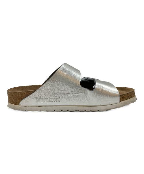 BIRKENSTOCK（ビルケンシュトック）BIRKENSTOCK (ビルケンシュトック) サンダル メタリックシルバー×ナチュラル サイズ:24の古着・服飾アイテム