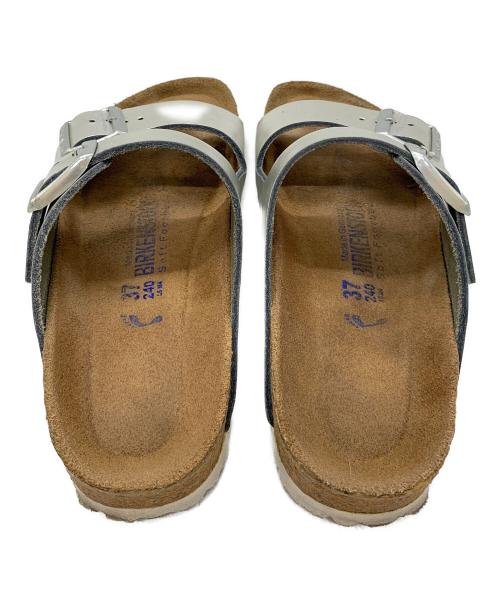 BIRKENSTOCK（ビルケンシュトック）BIRKENSTOCK (ビルケンシュトック) サンダル メタリックシルバー×ナチュラル サイズ:24の古着・服飾アイテム