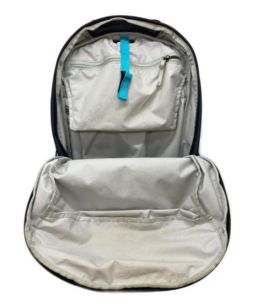 ARC'TERYX（アークテリクス）ARC'TERYX (アークテリクス) MANTIS 16 BACKPACK ネイビーの古着・服飾アイテム