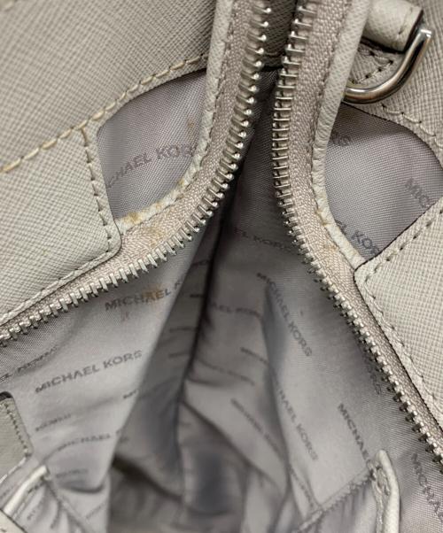 MICHAEL KORS（マイケルコース）MICHAEL KORS (マイケルコース) トートバッグ ベージュの古着・服飾アイテム