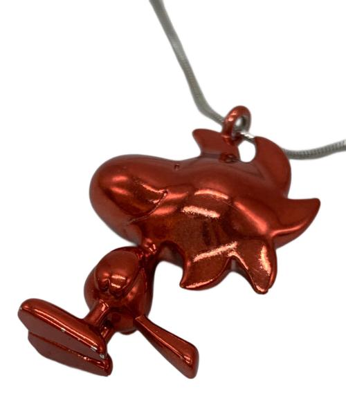 MARC JACOBS（マークジェイコブス）MARC JACOBS (マークジェイコブス) PEANUTS (ピーナッツ) THE WOODSTOCK PENDANT レッドの古着・服飾アイテム