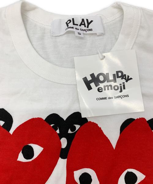 PLAY COMME des GARCONS（プレイコムデギャルソン）PLAY COMME des GARCONS (プレイコムデギャルソン) ロゴカットソー ホワイト サイズ:S 未使用品の古着・服飾アイテム