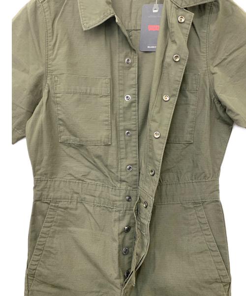 LEVI'S（リーバイス）LEVI'S (リーバイス) オールインワン カーキ サイズ:XS 未使用品の古着・服飾アイテム