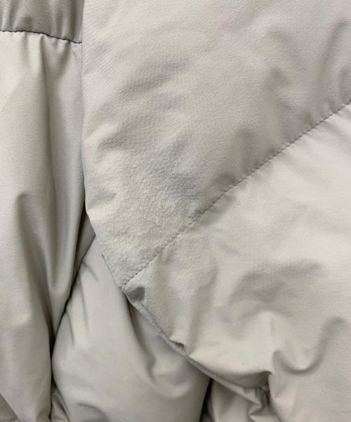 MARMOT（マーモット）MARMOT (マーモット) ダウンジャケット ベージュ サイズ:XLの古着・服飾アイテム
