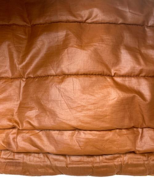 Patagonia（パタゴニア）Patagonia (パタゴニア) マイクロパフフーデッドジャケット イエロー×ブラウン サイズ:Lの古着・服飾アイテム