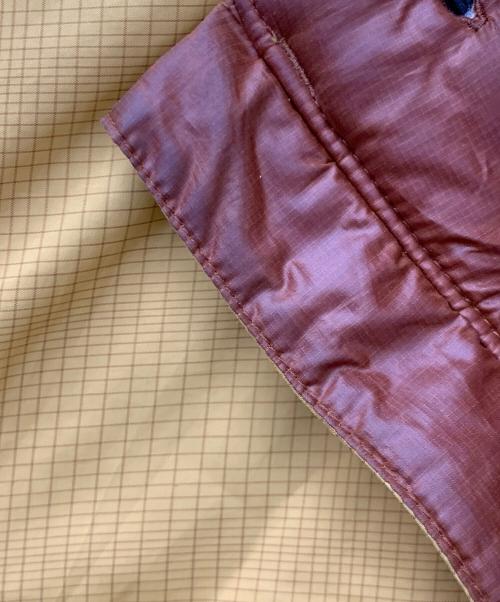 Patagonia（パタゴニア）Patagonia (パタゴニア) マイクロパフフーデッドジャケット イエロー×ブラウン サイズ:Lの古着・服飾アイテム