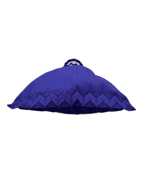 me ISSEY MIYAKE（ミーイッセイ ミヤケ）me ISSEY MIYAKE (ミーイッセイ ミヤケ) トランクプリーツバッグ ブルーの古着・服飾アイテム