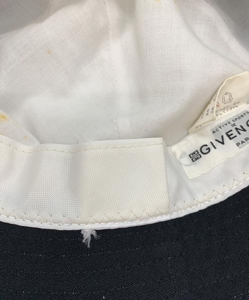 GIVENCHY（ジバンシィ）GIVENCHY (ジバンシィ) バケットハット ホワイト×ブラックの古着・服飾アイテム