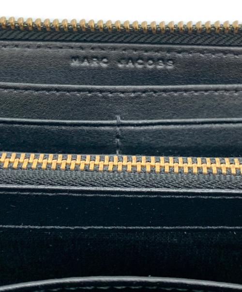 MARC JACOBS（マークジェイコブス）MARC JACOBS (マークジェイコブス) サフィアーノ メタル レターズ スタンダード コンチネンタル ウォレット レッド×グレーの古着・服飾アイテム