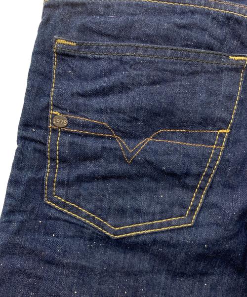 DIESEL（ディーゼル）DIESEL (ディーゼル) デニムパンツ インディゴ サイズ:73.5cm (W29)の古着・服飾アイテム