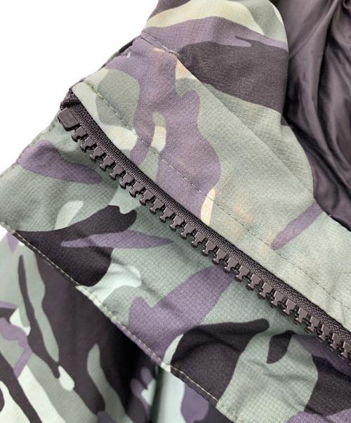 THE NORTH FACE（ザ ノース フェイス）THE NORTH FACE (ザ ノース フェイス) NOVELTY BALTRO LIGHT JACKET グリーン×ブラック サイズ:XLの古着・服飾アイテム